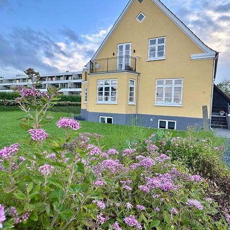 Seavibe Apartment Обенро Екстериор снимка